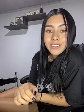 emily 22x online show from 22, 3, 2025