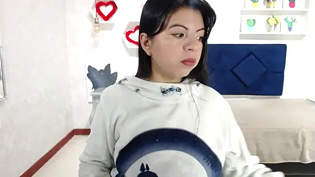 CarolineBrunx online show from 4, 10, 2025