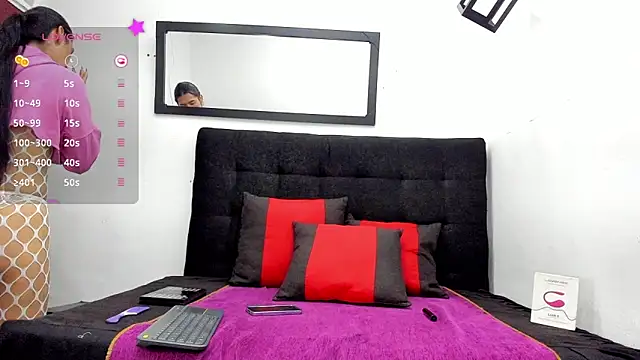 Snapshot of brittany_williams_ chatting on 11, 1, 2025 brittany williams online show from 11, 1, 2025