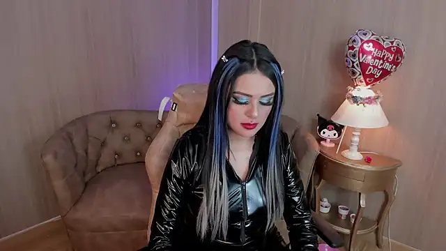 SoffiQueen online show from 21, 2, 2025