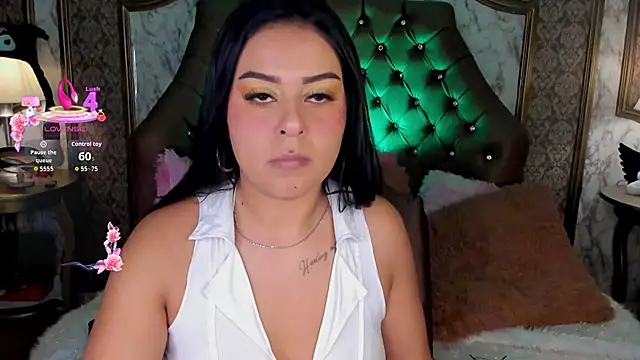Snapshot of SoffiQueen chatting on 15, 6, 2026 SoffiQueen online show from 15, 6, 2026