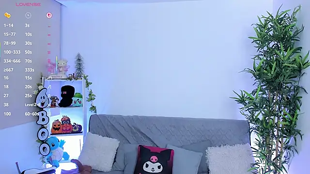 natty romanof 18 online show from 15, 9, 2025