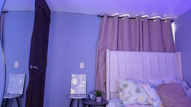 Snapshot of Shenoa1 chatting on 3, 11, 2025 Shenoa1 online show from 3, 11, 2025