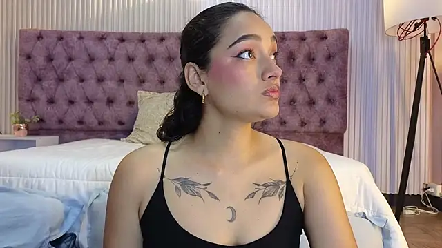 EMILYY FOXY online show from 3, 12, 2025