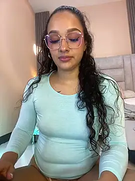 EMILYY FOXY online show from 8, 6, 2026