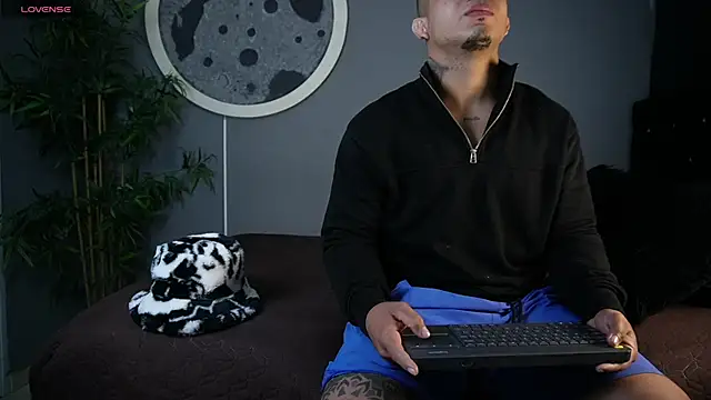 Snapshot of jordan_mayers02 chatting on 2, 6, 2026 jordan mayers02 online show from 2, 6, 2026