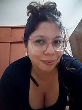 Carliina Soussa online show from 16, 4, 2026