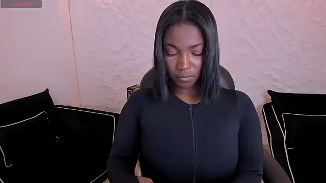 Snapshot of SavannahStorm chatting on 24, 6, 2026 SavannahStorm online show from 24, 6, 2026