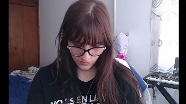 Snapshot of Alice_love29 chatting on 11, 6, 2026 Alice love29 online show from 11, 6, 2026