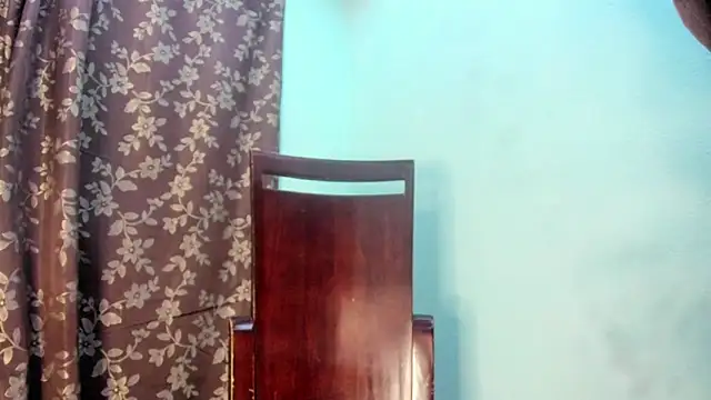 Nathaly love96 online show from 6, 2, 2026