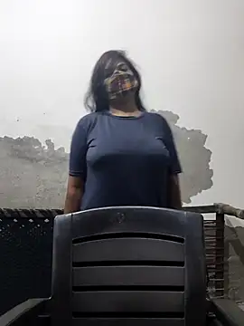 illay love online show from 8, 10, 2025