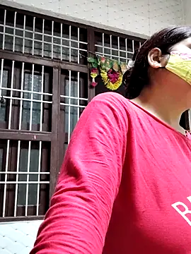 Snapshot of illay_love chatting on 6, 3, 2026 illay love online show from 6, 3, 2026