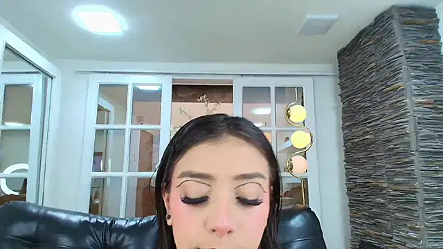 miss collins online show from 12, 11, 2025