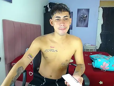 boy latino sex online show from 9, 9, 2025