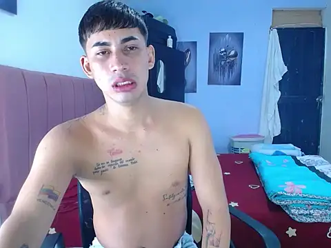 boy latino sex online show from 16, 9, 2025