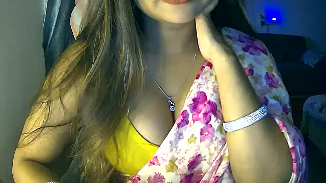 Cute-Tara online show from 19, 11, 2025