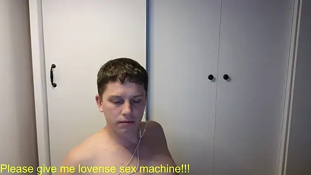 Snapshot of BigL0ve chatting on 1, 7, 2026 BigL0ve online show from 1, 7, 2026