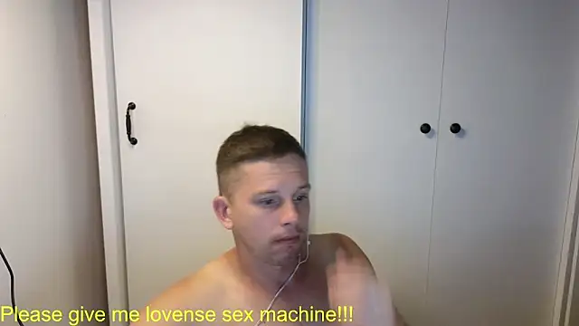 Snapshot of BigL0ve chatting on 26, 7, 2026 BigL0ve online show from 26, 7, 2026