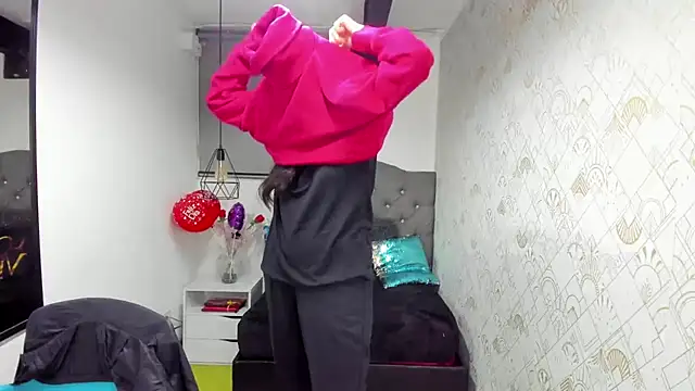 Snapshot of Abrillee1 chatting on 7, 3, 2025 Abrillee1 online show from 7, 3, 2025