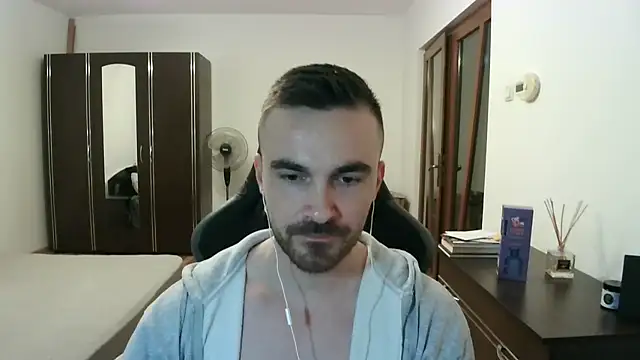 Snapshot of mu5clemania2 chatting on 18, 4, 2026 mu5clemania2 online show from 18, 4, 2026