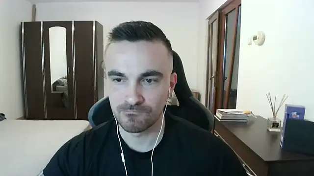 Snapshot of mu5clemania2 chatting on 29, 4, 2026 mu5clemania2 online show from 29, 4, 2026
