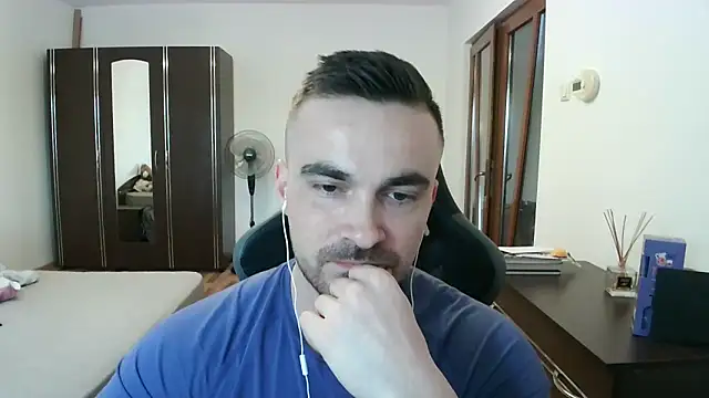 Snapshot of mu5clemania2 chatting on 1, 5, 2026 mu5clemania2 online show from 1, 5, 2026