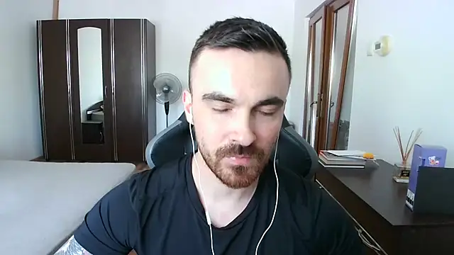 Snapshot of mu5clemania2 chatting on 11, 5, 2026 mu5clemania2 online show from 11, 5, 2026