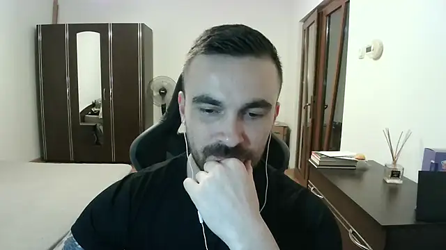 Snapshot of mu5clemania2 chatting on 13, 5, 2026 mu5clemania2 online show from 13, 5, 2026