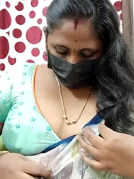 Snapshot of rithikka chatting on 27, 2, 2025 rithikka online show from 27, 2, 2025