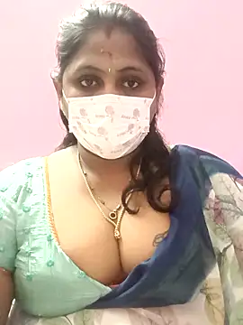 Snapshot of rithikka chatting on 20, 11, 2025 rithikka online show from 20, 11, 2025