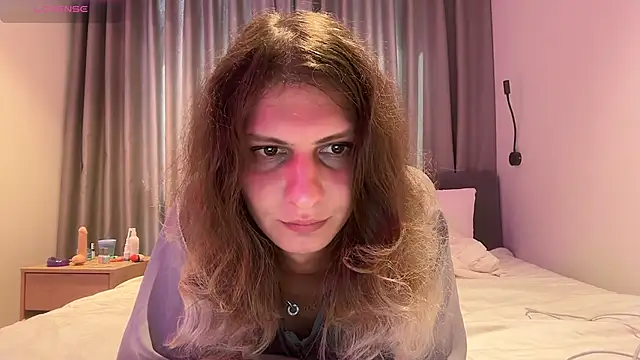 Alice Pinkhead online show from 20, 2, 2026