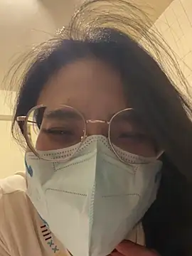 yourbootygirl online show from 29, 4, 2026