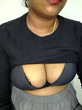 Snapshot of Sexy_Ammu_Telugu chatting on 3, 2, 2025 Sexy Ammu Telugu online show from 3, 2, 2025