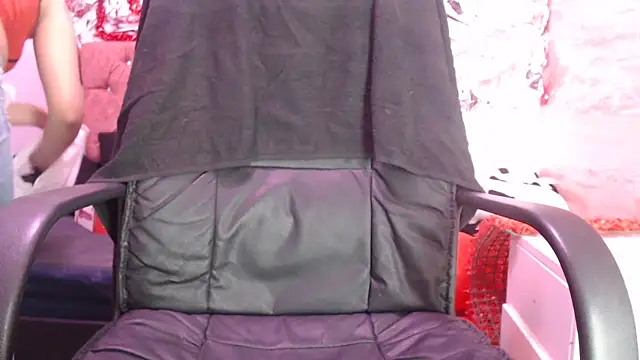 lily jamesx online show from 3, 3, 2026