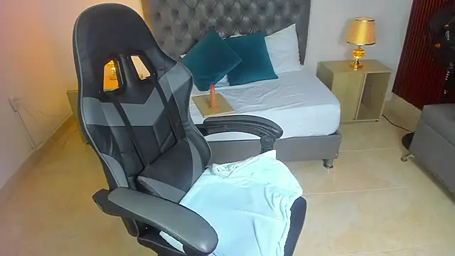 irantzu hank online show from 29, 12, 2024