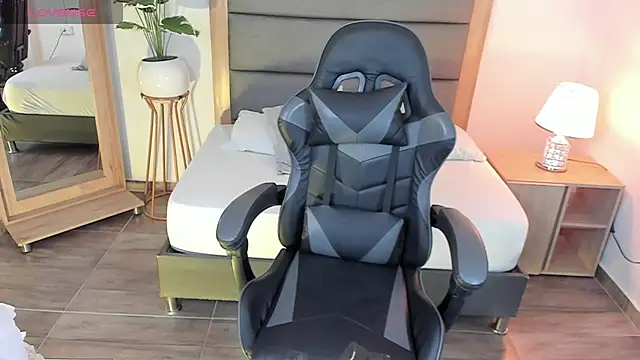 irantzu hank online show from 13, 2, 2025