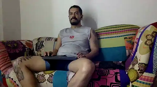 AndresSmith   online show from 8, 3, 2025