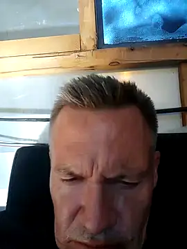 Snapshot of ed44435 chatting on 8, 11, 2025 ed44435 online show from 8, 11, 2025