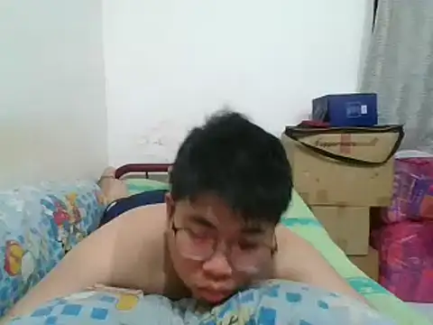 shyboymasturbation online show from 17, 3, 2025