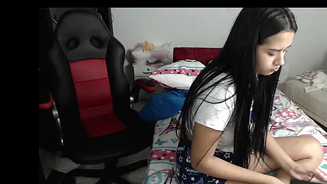 kayla k18 online show from 9, 12, 2024
