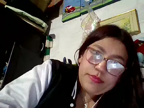 dafne19  online show from 7, 1, 2025