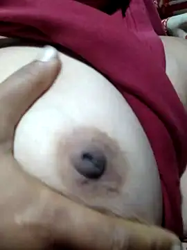 Snapshot of Natasha-In69 chatting on 5, 2, 2025 Natasha-In69 online show from 5, 2, 2025