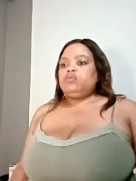 hugemelonsxxx online show from 5, 3, 2025