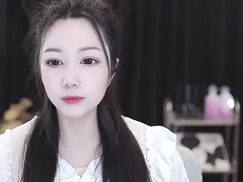 Nuyoah-77 online show from 19, 2, 2026