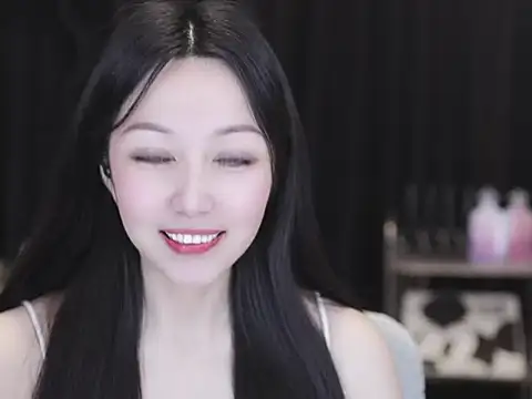 Nuyoah-77 online show from 2, 4, 2026