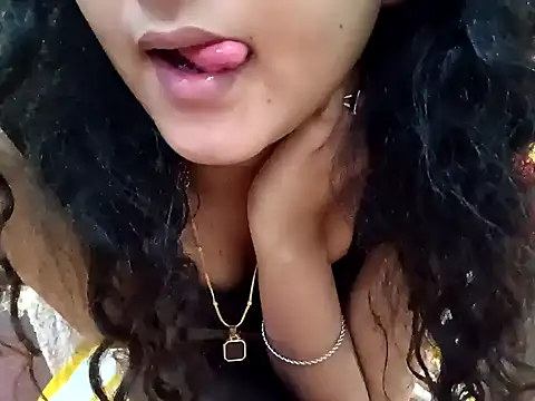 GoldnessAishu online show from 2, 2, 2025