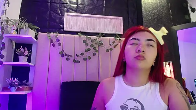 Mia Rinn online show from 8, 1, 2025