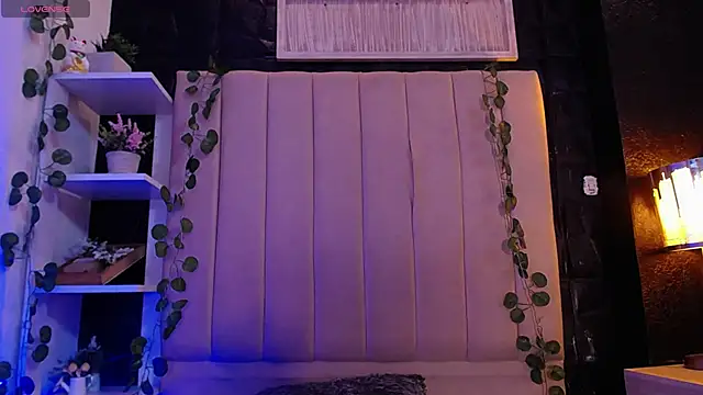 Mia Rinn online show from 31, 1, 2025