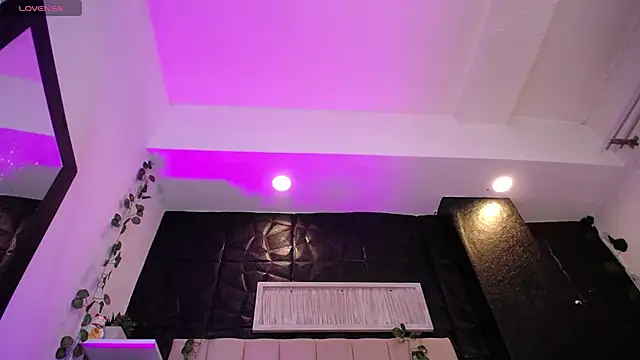 Mia Rinn online show from 14, 2, 2025