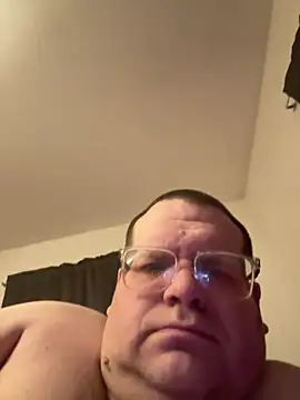 Snapshot of treatbobnicer chatting on 22, 2, 2025 treatbobnicer online show from 22, 2, 2025